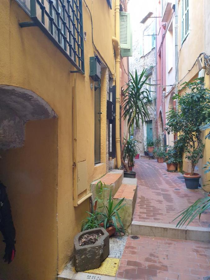Charmant Studio Avec Coin Nuit - Vieille Ville Climatise Menton Exteriör bild